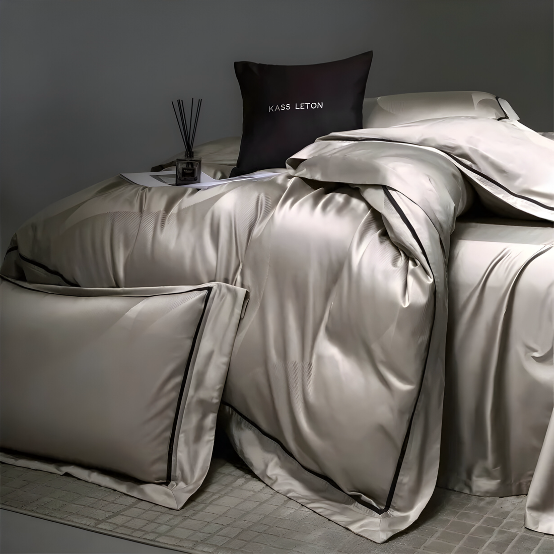 Possano Champagne Grey Jacquard Egyptian Cotton Bedding Set