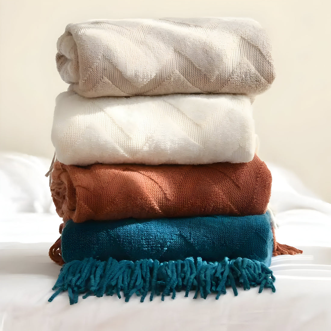 Caldo Zig-Zag Textured Blanket with Tassels